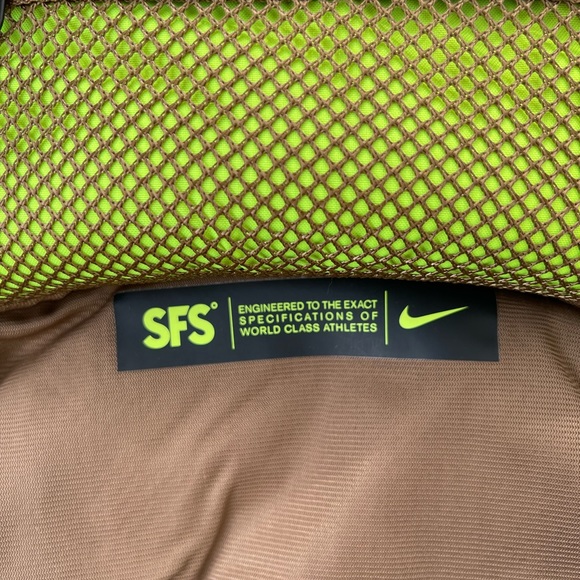 Nike SFS Responders Backpack - Picture 6 of 8